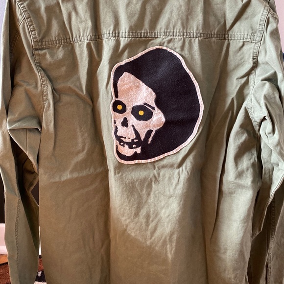 Military Shacket w/ patches - Picture 4 of 4